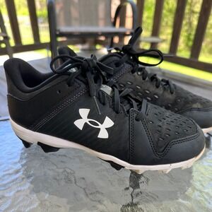 Under Armour Baseball Cleats Molded Black‎ White Youth Size 4Y